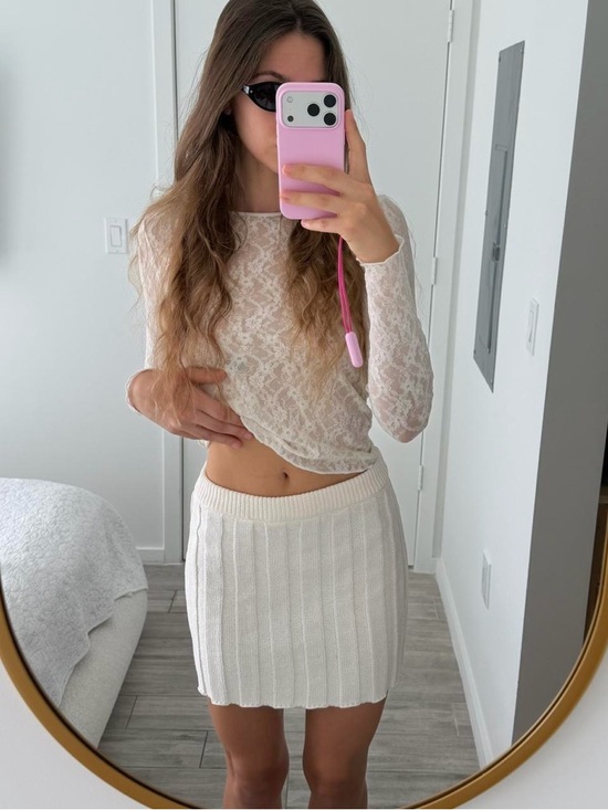 Vintage Dresses & Skirts - Cream Knit Cotton Mini Skirt